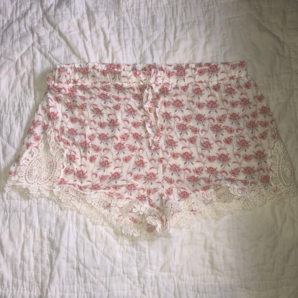 American Eagle® Flowy Floral Lace detailed shorts!